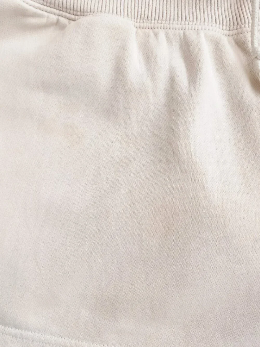 Nike Women’s Cream Athletic Shorts Size L – Drawstring Waist Casual Lounge